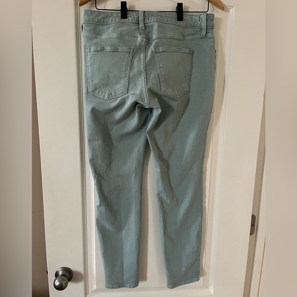 Universal Thread Mint Green Mid Rise Skinny Jeans Women’s Size 8 - Picture 4 of 16